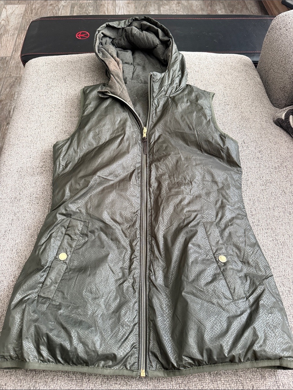 Michael Kors  Green Hooded Sleeveless Puffer Vest. Washed, slight discoloration